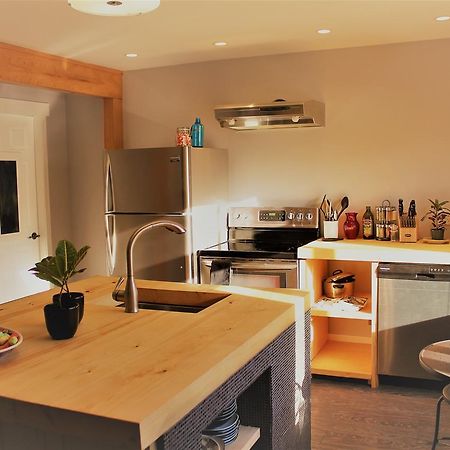 Huckleberry Cottage Prince Rupert Εξωτερικό φωτογραφία