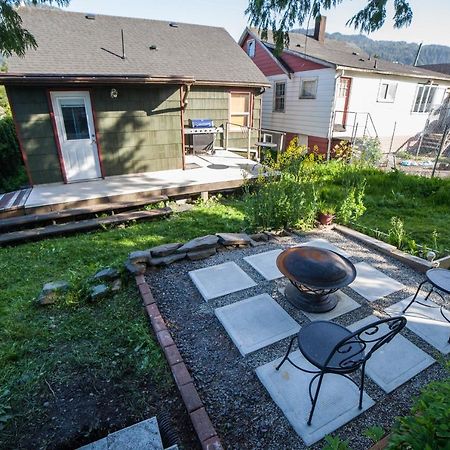 Huckleberry Cottage Prince Rupert Εξωτερικό φωτογραφία