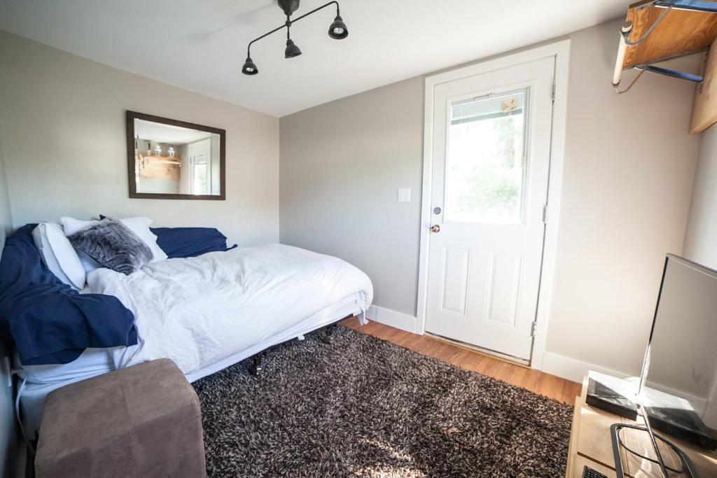 Huckleberry Cottage Prince Rupert Εξωτερικό φωτογραφία