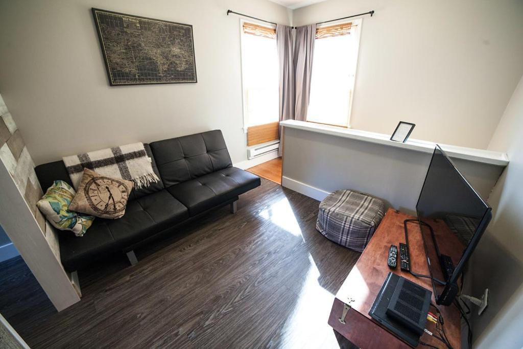 Huckleberry Cottage Prince Rupert Εξωτερικό φωτογραφία