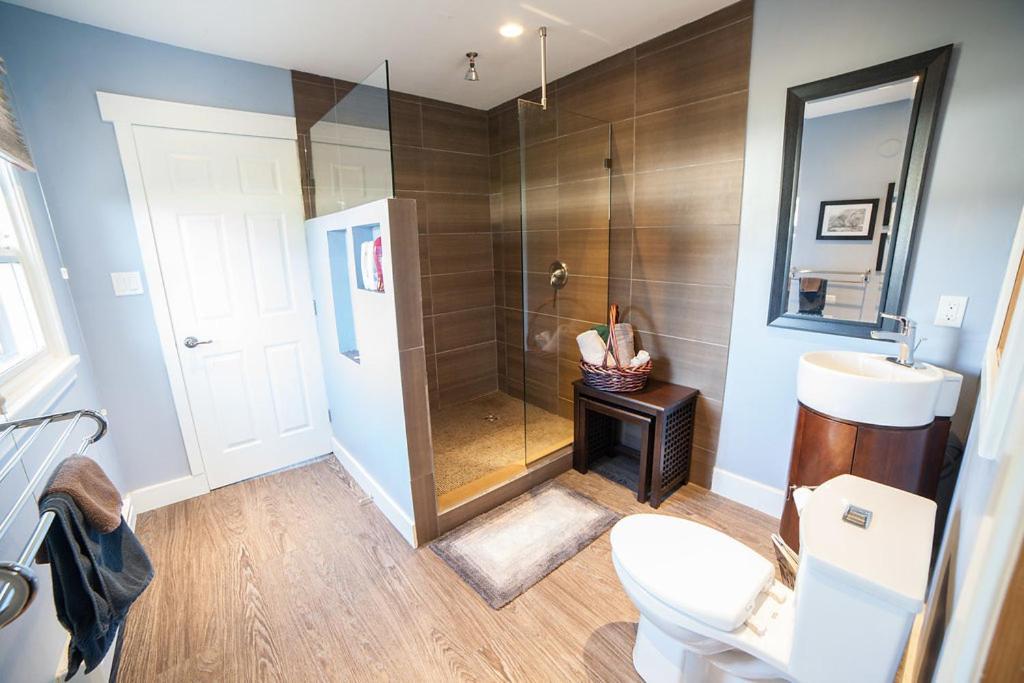 Huckleberry Cottage Prince Rupert Εξωτερικό φωτογραφία